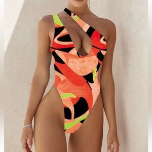 Woman’s sexy swimsuit size M